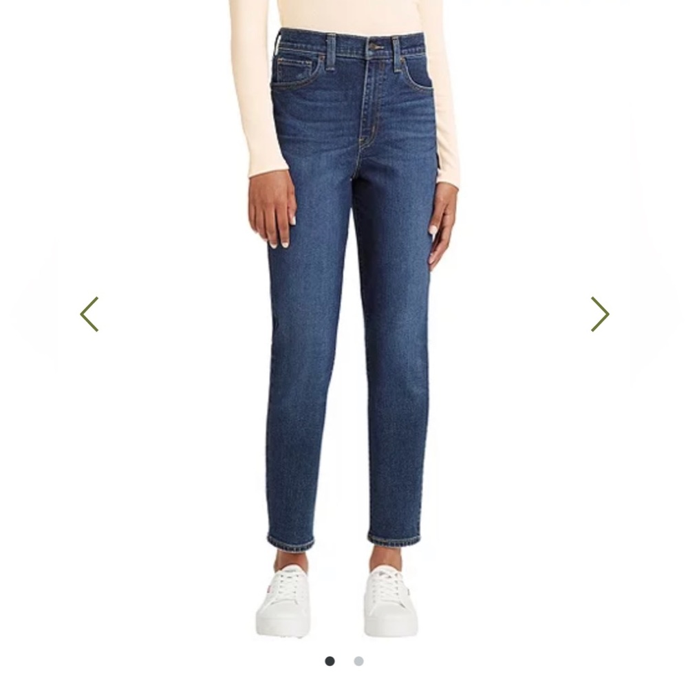 Levi’s Mom Jeans